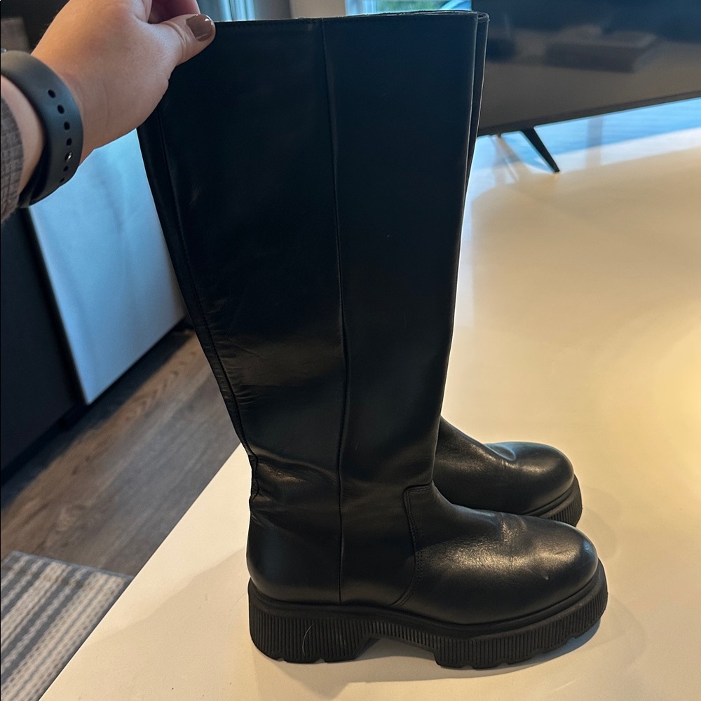 Kenneth Cole Reaction Black Over the Knee Boots